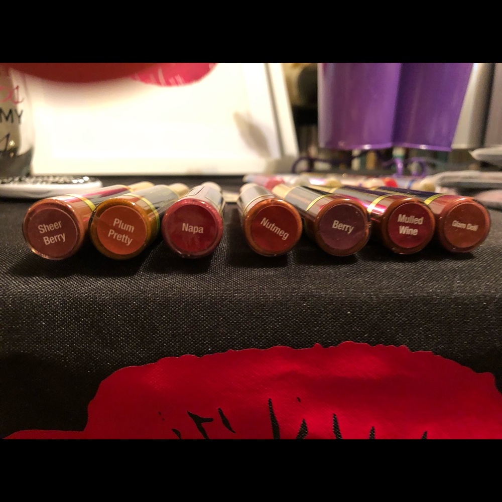 LipSense - Picture 5 of 8